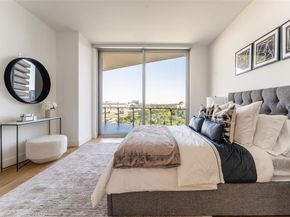 3130 N Harwood Street  903, Dallas Texas 75201