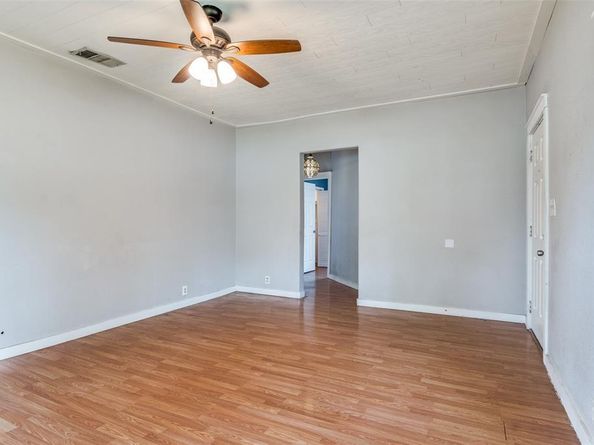 4410  Commerce Street , Rowlett Texas 75088