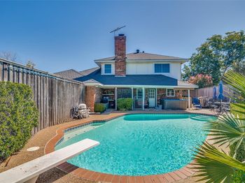 321  Kingsbridge Drive 