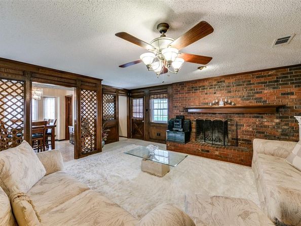 321  Kingsbridge Drive , Garland Texas 75040