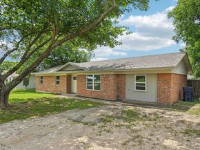 112  Gordon Drive , Azle Texas 76020