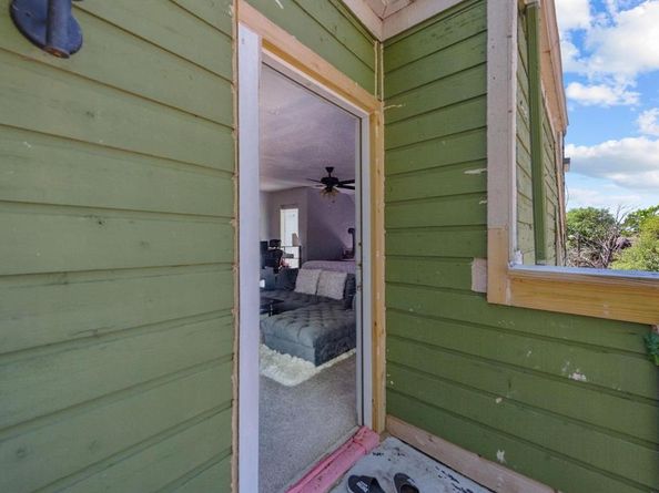 9815  Walnut Street  204, Dallas Texas 75243