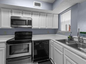 9815  Walnut Street  204, Dallas Texas 75243