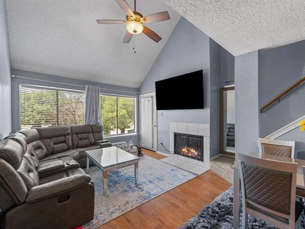 9815  Walnut Street  204, Dallas Texas 75243