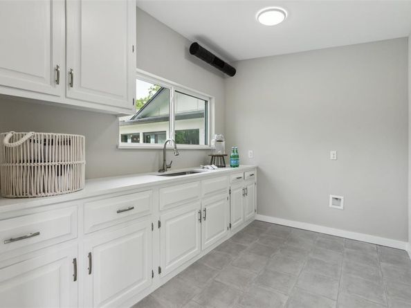 405  Woodbriar Court , Colleyville Texas 76034