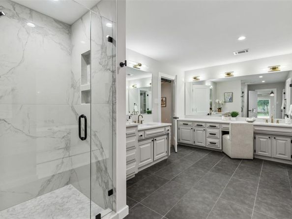 405  Woodbriar Court , Colleyville Texas 76034
