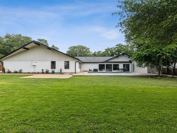 405  Woodbriar Court , Colleyville Texas 76034