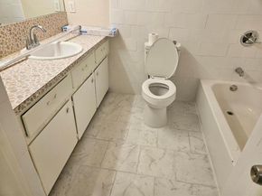 9610  Jennie Lee Lane , Dallas Texas 75227