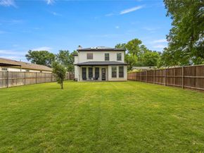 2027  Shaw Street , Dallas Texas 75212