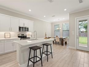 2027  Shaw Street , Dallas Texas 75212
