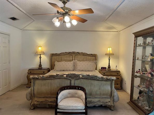 2822  Colleen Drive , Garland Texas 75043