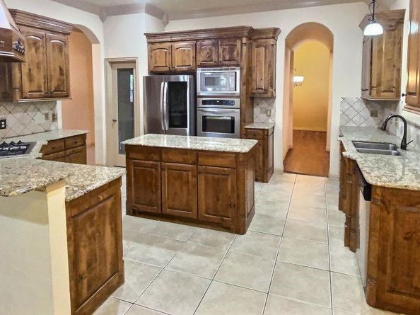 6725 S Fork Drive , North Richland Hills Texas 76182