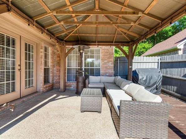 1708  Greenway Drive , Plano Texas 75075