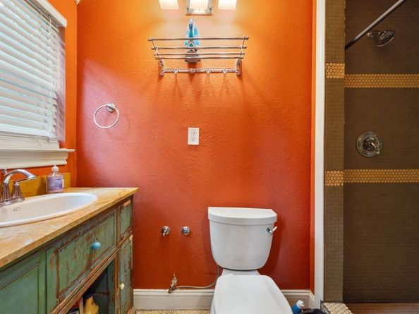 4604  Calmont Avenue , Fort Worth Texas 76107