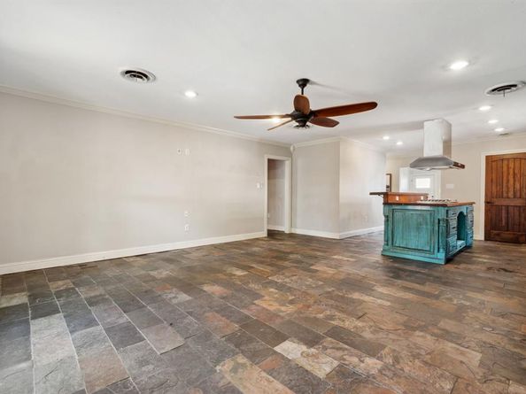 4604  Calmont Avenue , Fort Worth Texas 76107