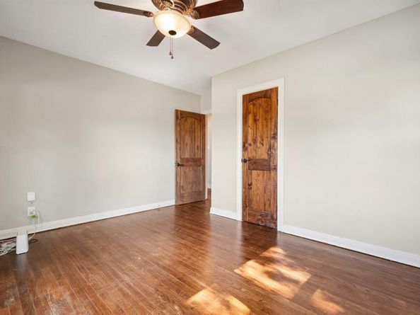 4604  Calmont Avenue , Fort Worth Texas 76107