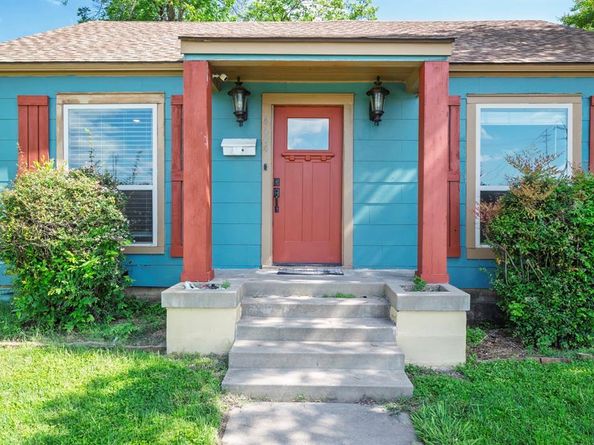 4604  Calmont Avenue , Fort Worth Texas 76107