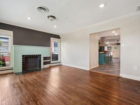 4604  Calmont Avenue , Fort Worth Texas 76107