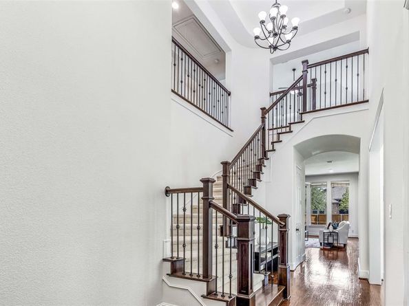 901  Clear Water Drive , Allen Texas 75013