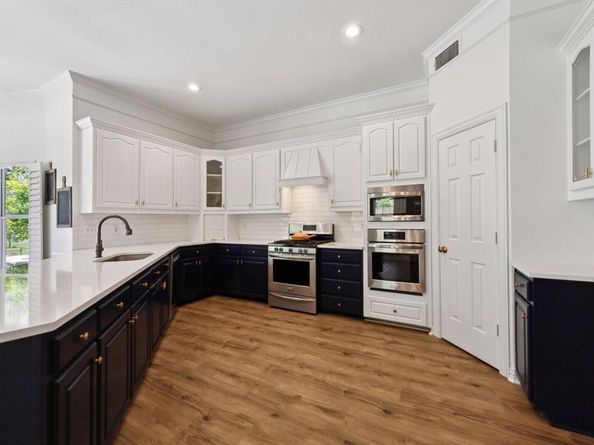 711  Sunset Hill Drive , Rockwall Texas 75087