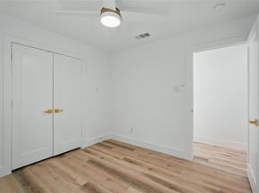 2721  Peabody Avenue , Dallas Texas 75215