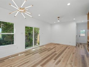 2721  Peabody Avenue , Dallas Texas 75215