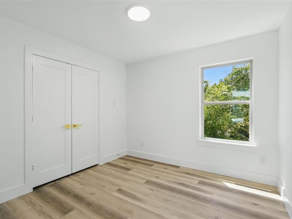 2721  Peabody Avenue , Dallas Texas 75215