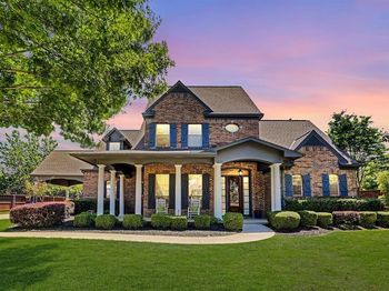 1305  Bellefonte Lane 