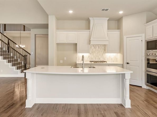 2403  Amelia Lane , Mansfield Texas 76063