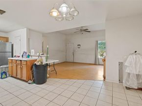 5344  Larimore Lane , Dallas Texas 75236
