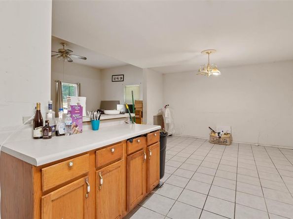 5344  Larimore Lane , Dallas Texas 75236