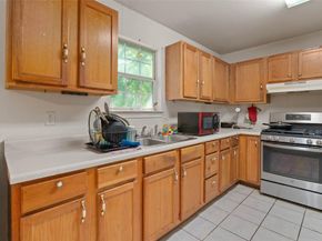 5344  Larimore Lane , Dallas Texas 75236