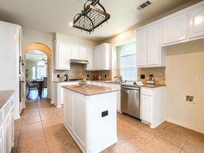 1302  Chippewa Court , Corinth Texas 76210