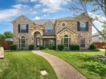 1302  Chippewa Court 