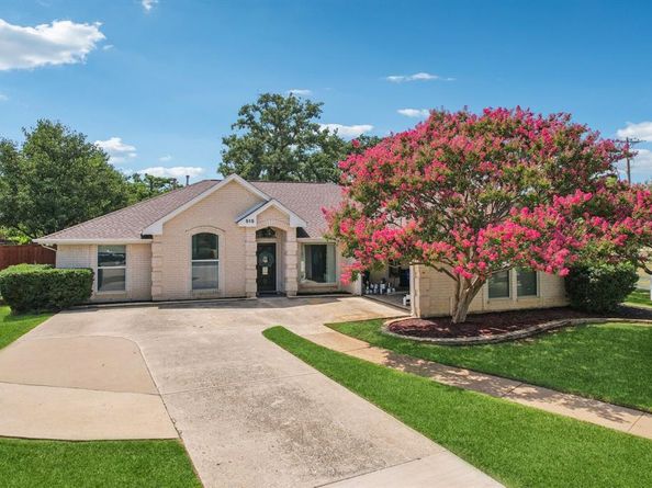 515  Steeplechase Trail , Kennedale Texas 76060