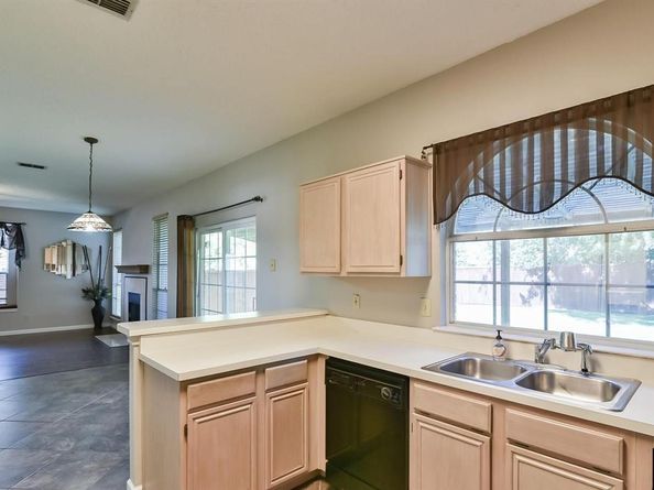 5008  Redwater Drive , Arlington Texas 76018