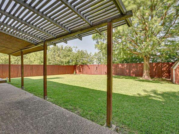5008  Redwater Drive , Arlington Texas 76018