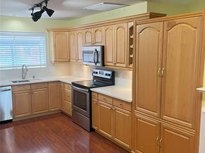 6220  Bentwood Trail  1208, Dallas Texas 75252