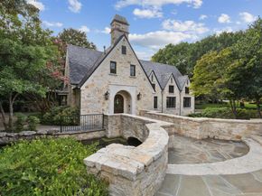 43  Braewood Place , Dallas Texas 75248