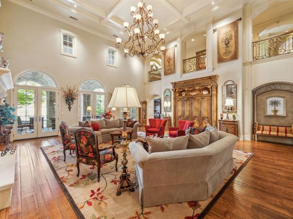 43  Braewood Place , Dallas Texas 75248