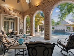 43  Braewood Place , Dallas Texas 75248