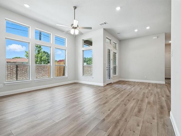 2000  Belvedere Street , Garland Texas 75041