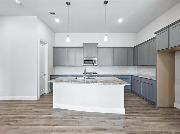 2000  Belvedere Street , Garland Texas 75041