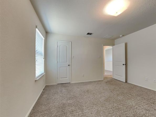 506  Robinson Way , Fate Texas 75189