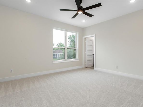 623  Parkview Avenue , Dallas Texas 75223