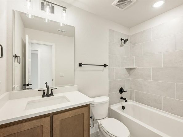 112  Woodlands Way , Balch Springs Texas 75181