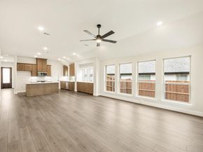 112  Woodlands Way , Balch Springs Texas 75181