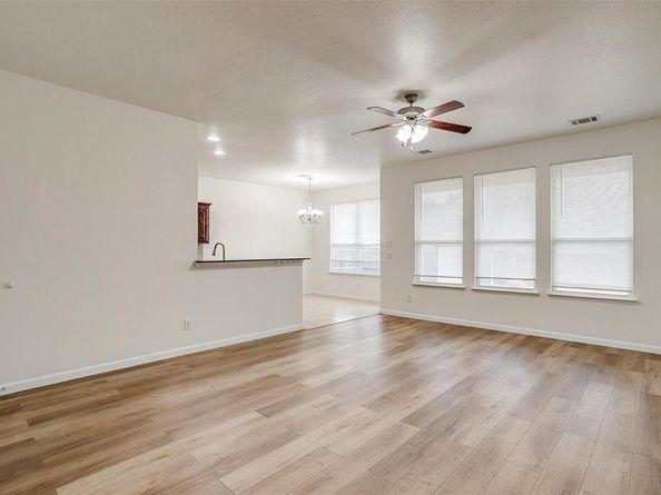 408  Elk Run Drive , Fort Worth Texas 76140