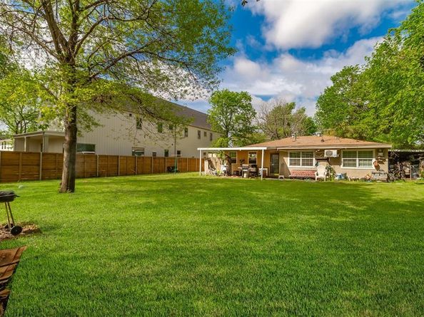 417  Athenia Drive , Fort Worth Texas 76114