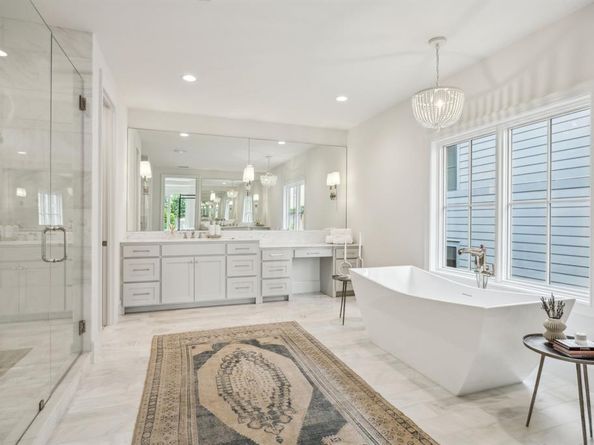 9514  Still Creek Lane , Dallas Texas 75238